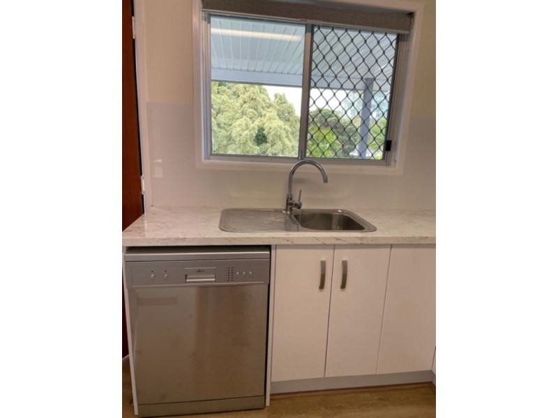 74 Bennetts Road, Everton Hills QLD 4053