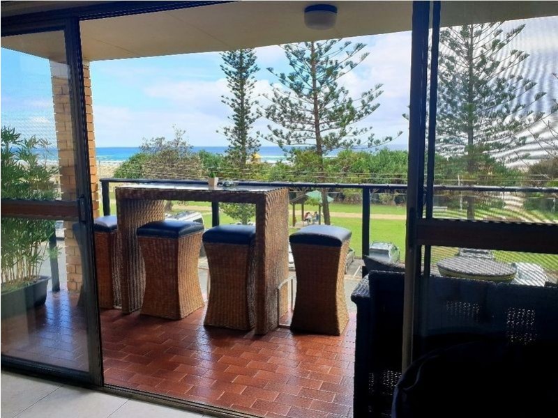 8/20 Pacific Parade, Bilinga QLD 4225