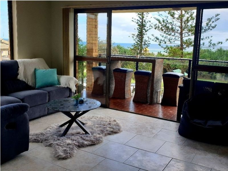 8/20 Pacific Parade, Bilinga QLD 4225