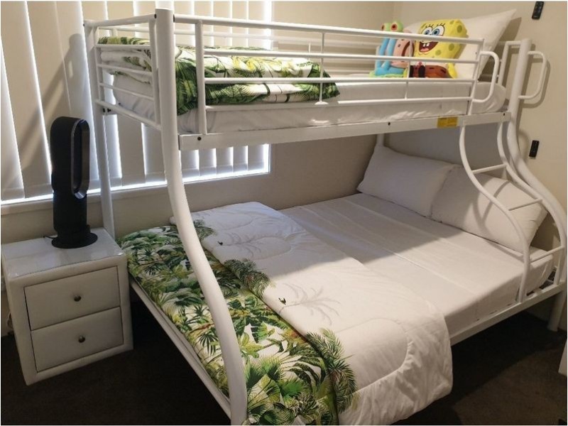 8/20 Pacific Parade, Bilinga QLD 4225