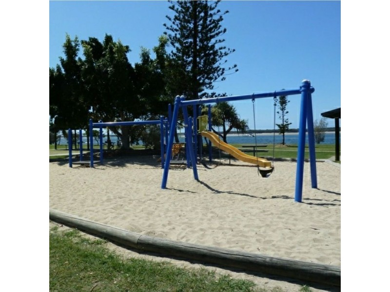 8/20 Pacific Parade, Bilinga QLD 4225