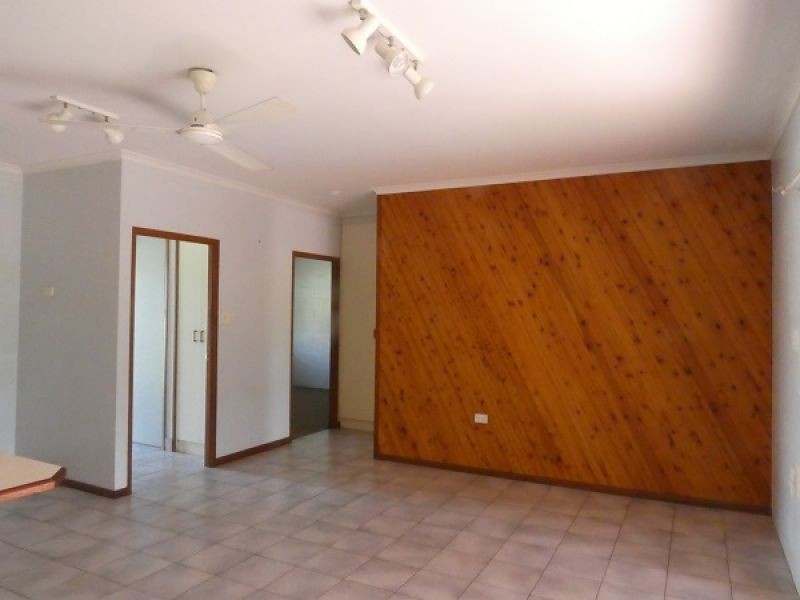 2/19 Walker Street, Kairi QLD 4872