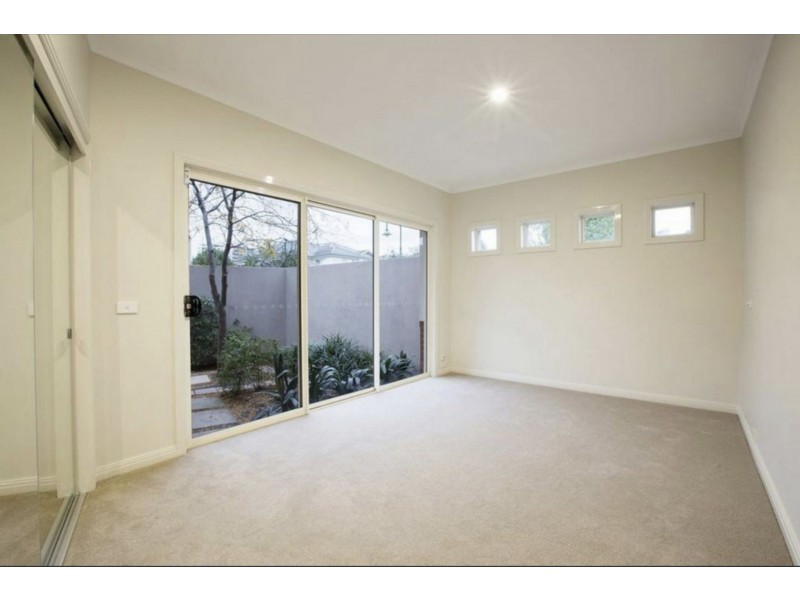 6 Morley Mews, Port Melbourne VIC 3207