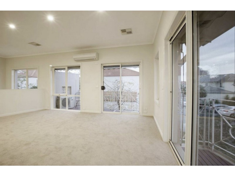 6 Morley Mews, Port Melbourne VIC 3207