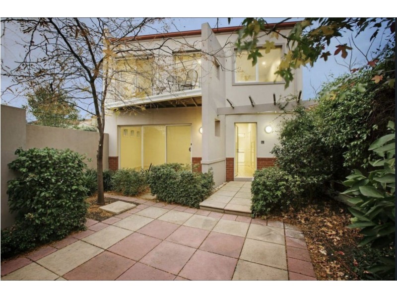 6 Morley Mews, Port Melbourne VIC 3207