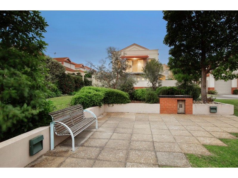 6 Morley Mews, Port Melbourne VIC 3207