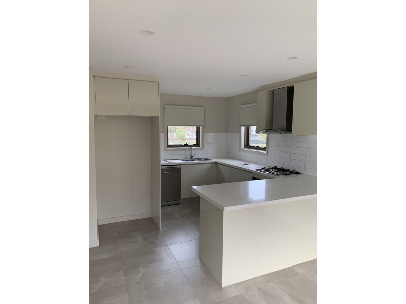 3/67 Carinish Road, Clayton VIC 3168