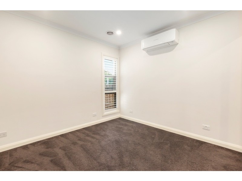 4/33 Vermont Parade, Greensborough VIC 3088