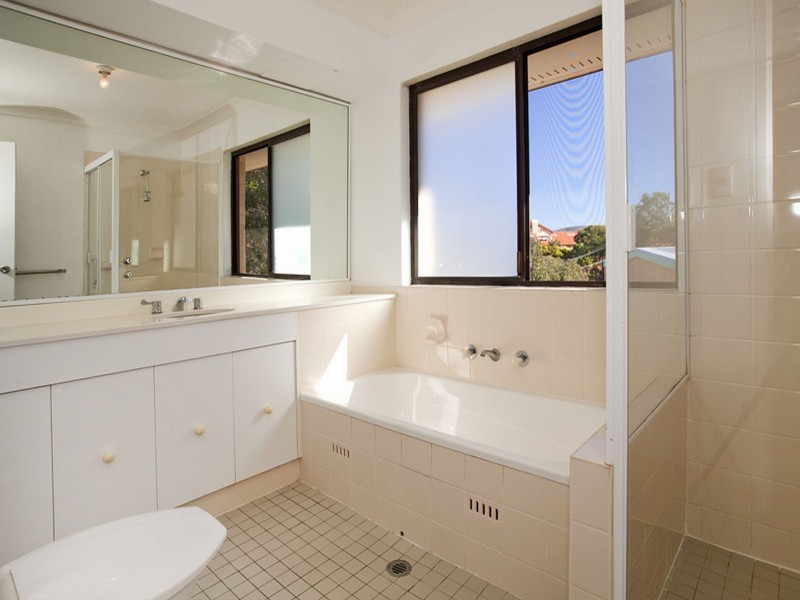 22/1 Terrol Crescent, Mona Vale NSW 2103