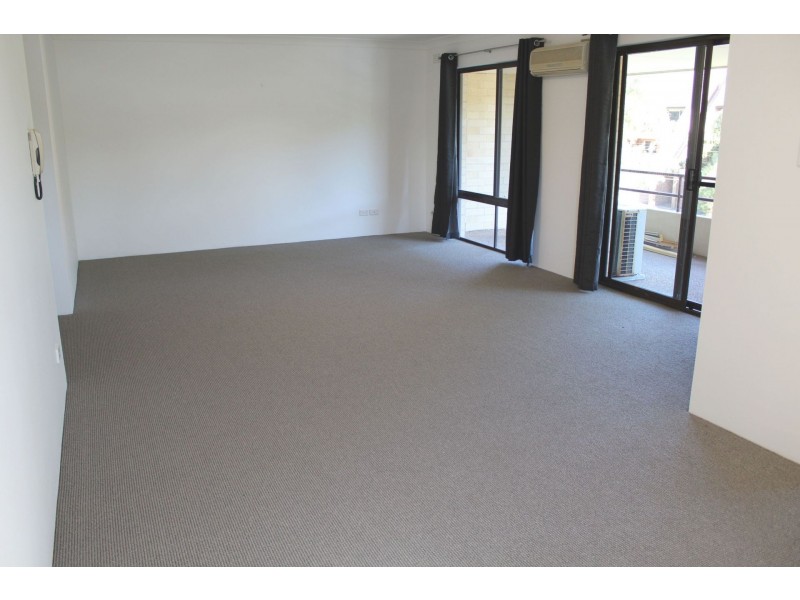 22/1 Terrol Crescent, Mona Vale NSW 2103