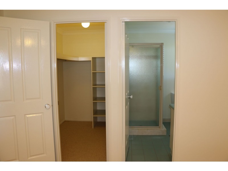 15 Audrey Court, Middle Ridge QLD 4350