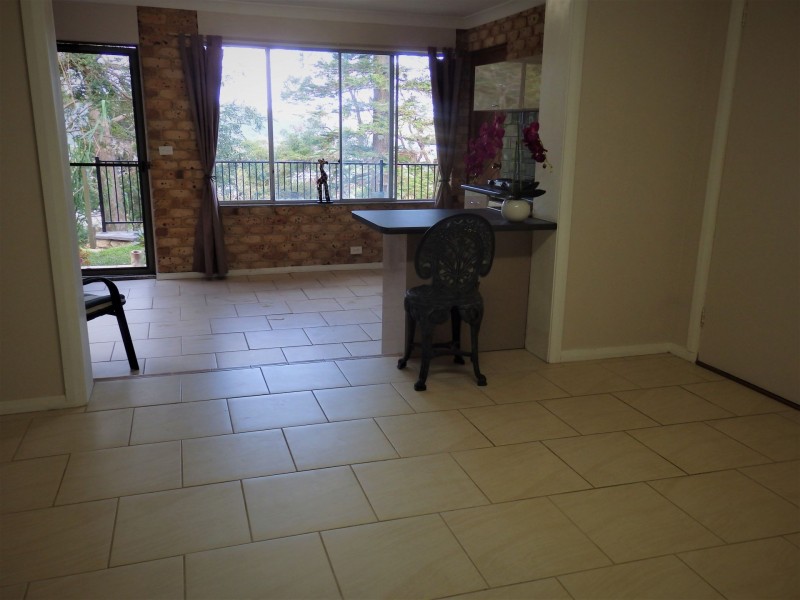 11 Bay View Avenue, East Gosford NSW 2250