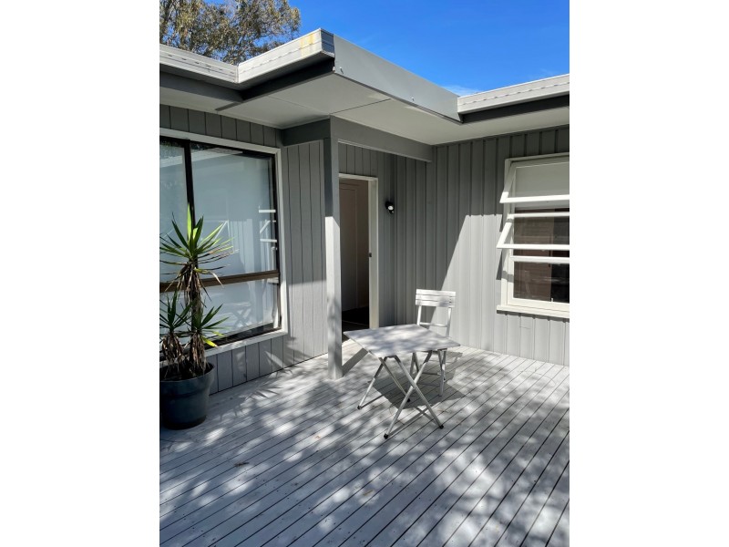 1 Lake View, Tewantin QLD 4565