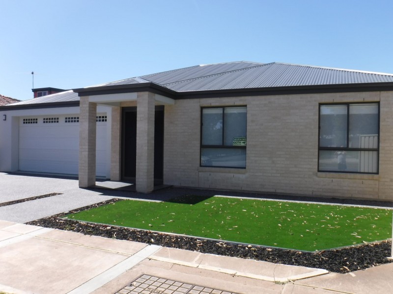 2 Hartley Road, Flinders Park SA 5025