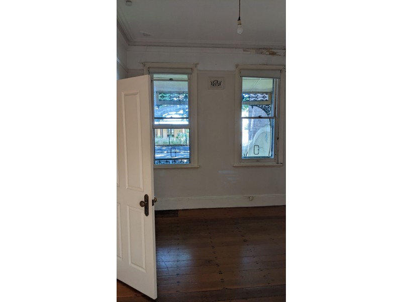 127 Derwent St, Glebe NSW 2037