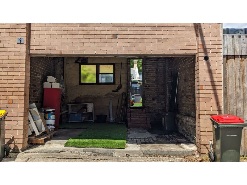 127 Derwent St, Glebe NSW 2037
