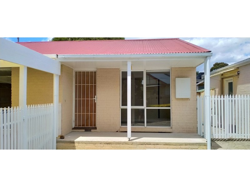 2/55 Bedford Road, Ringwood VIC 3134