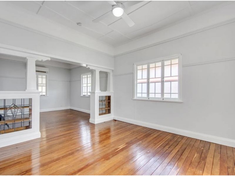 1/13 Molloy Street, Silkstone QLD 4304