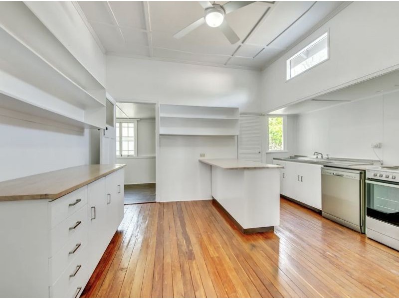 1/13 Molloy Street, Silkstone QLD 4304