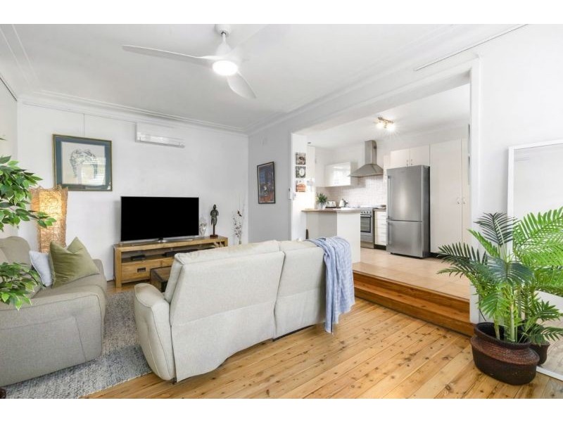 135 Frenchs Forest Road, Seaforth NSW 2092