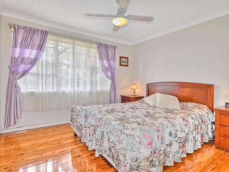 1 WANAWONG DRIVE, Thornleigh NSW 2120