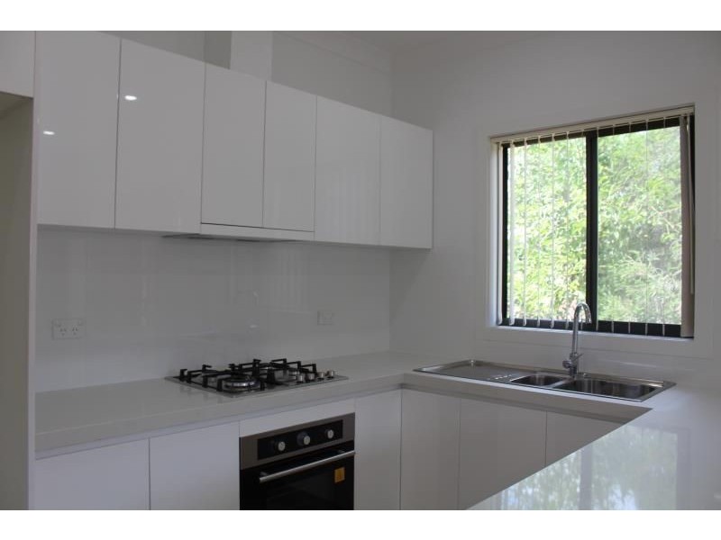 5a Bainbridge Crescent, Rooty Hill NSW 2766