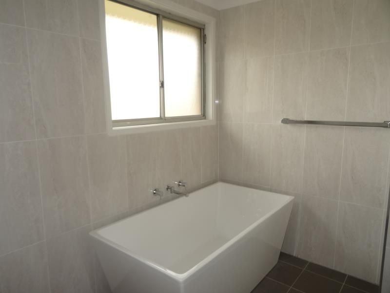 7 Iowa Street, St Clair NSW 2759