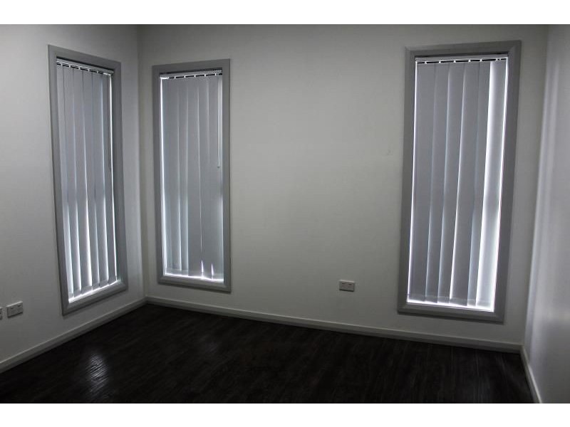 12 Niland Crescent, Blackett NSW 2770