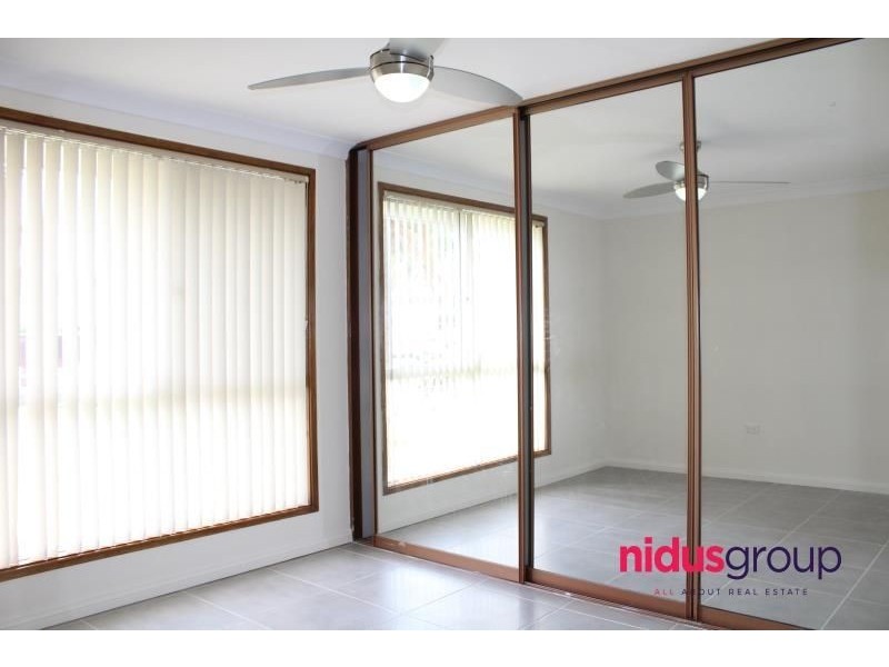 8 Perrin Avenue, Plumpton NSW 2761