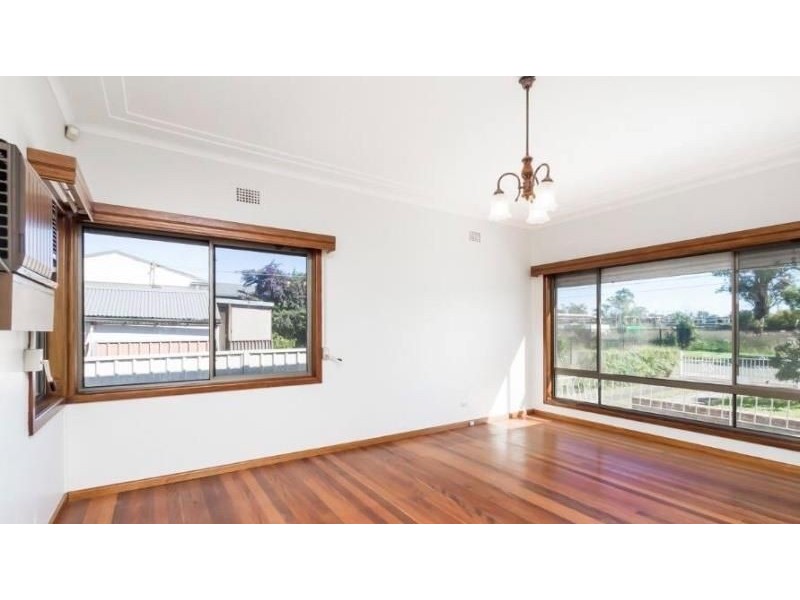 18 Mavis Street, Rooty Hill NSW 2766