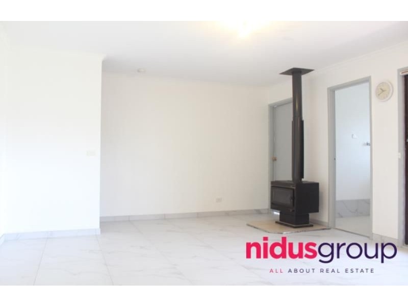 8 Cheryl Place, Plumpton NSW 2761