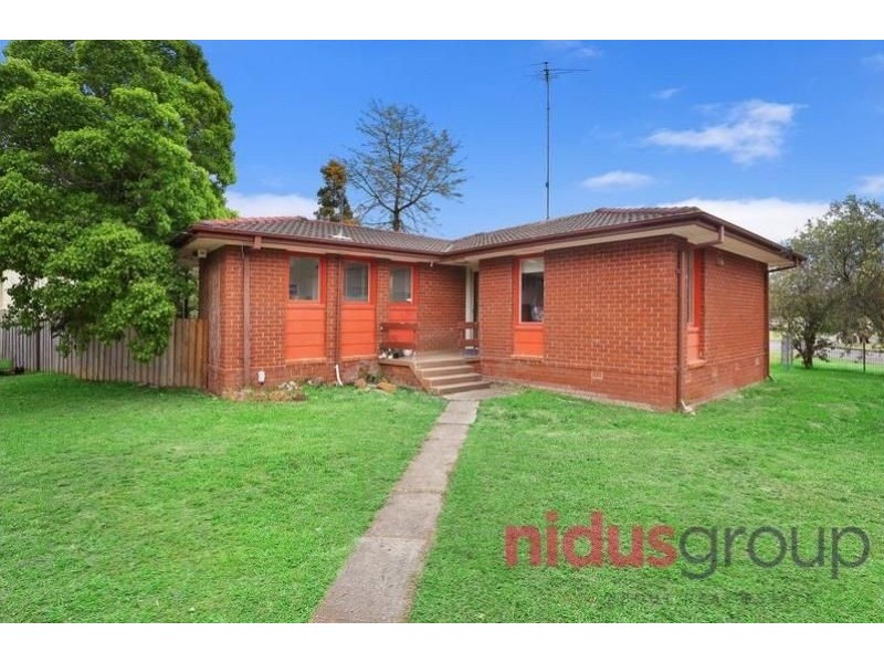 23 Niland Crescent, Blackett NSW 2770
