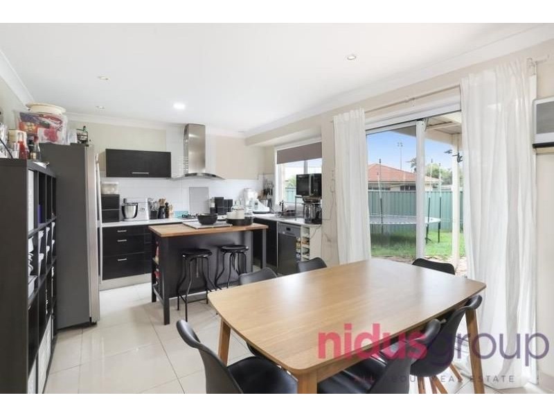 5/3 Woodvale Close, Plumpton NSW 2761