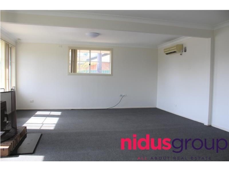 18 Lilley Street, St Clair NSW 2759