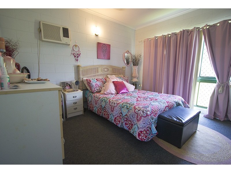 31 Cracknell Road, White Rock QLD 4868