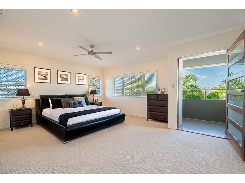 48 Harbour Drive, Trinity Park QLD 4879