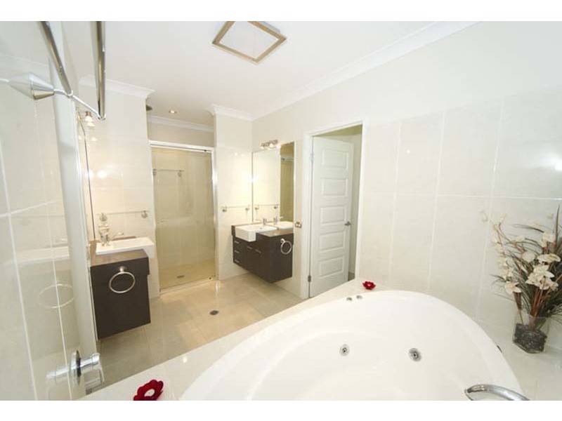 48 Harbour Drive, Trinity Park QLD 4879