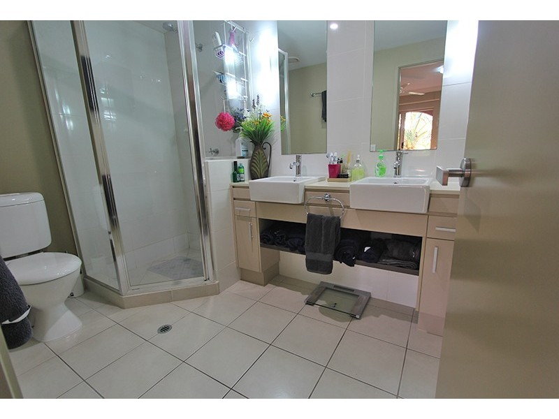 526/12-21 Gregory Street, Westcourt QLD 4870