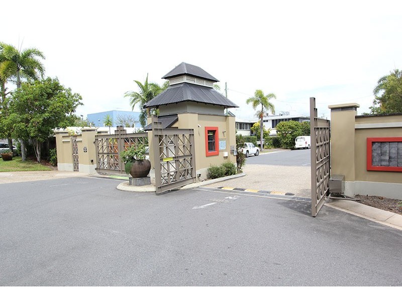 526/12-21 Gregory Street, Westcourt QLD 4870