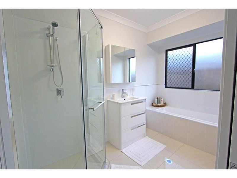 40 Mceachan Street, Edmonton QLD 4869