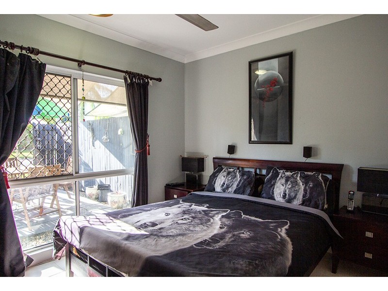 2/4 Golden Grove Drive, Bentley Park QLD 4869