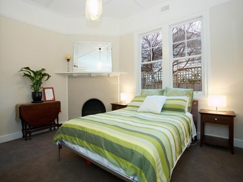 4 Holmby Road, Cheltenham VIC 3192