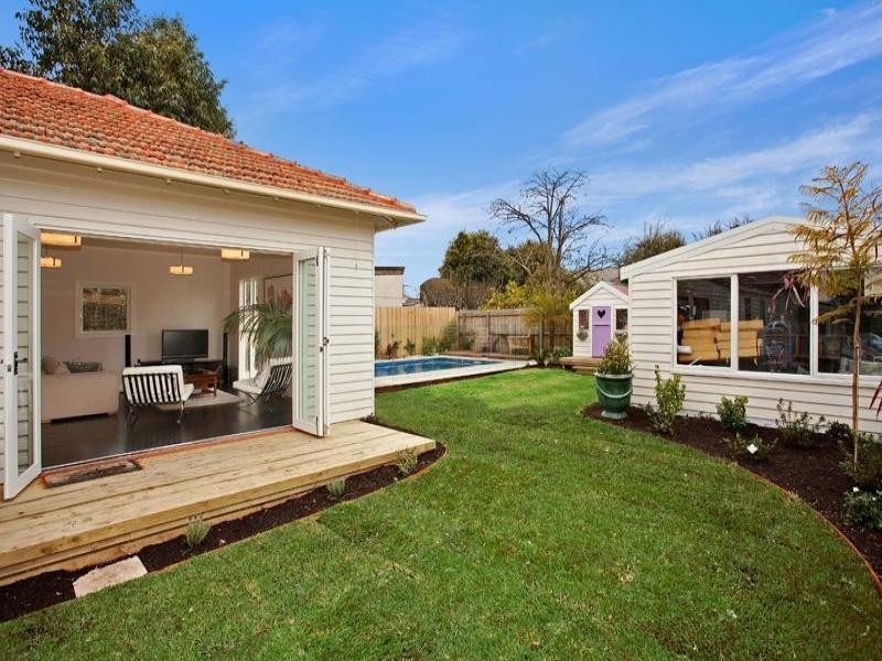 4 Holmby Road, Cheltenham VIC 3192