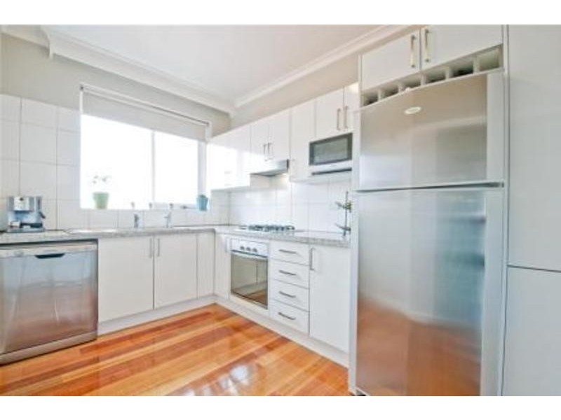 8/64 Hotham Street, St Kilda East VIC 3183