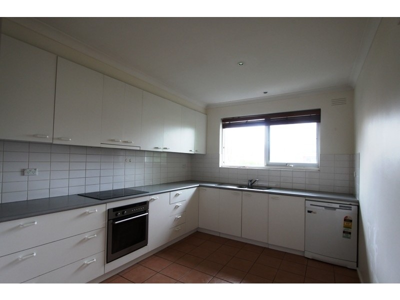 8/10 Redan Street, St Kilda East VIC 3183