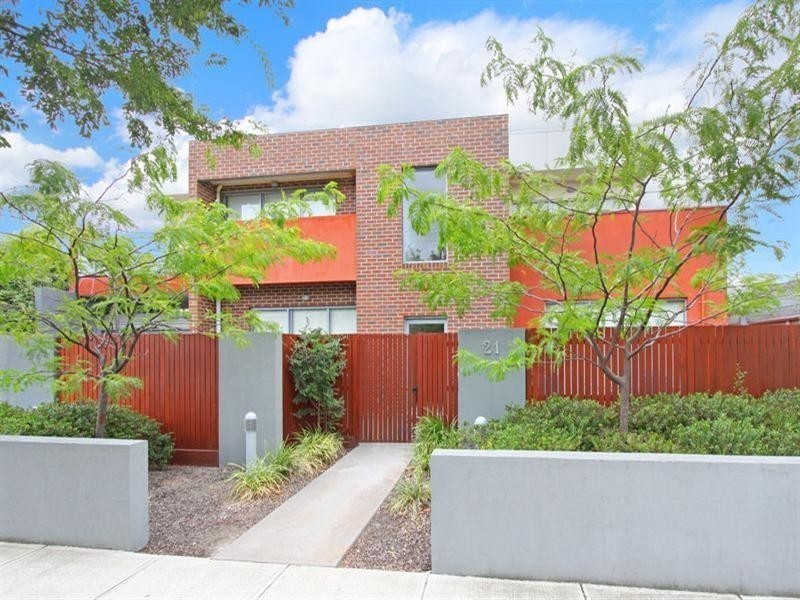 4/21 Lillimur Road, Ormond VIC 3204