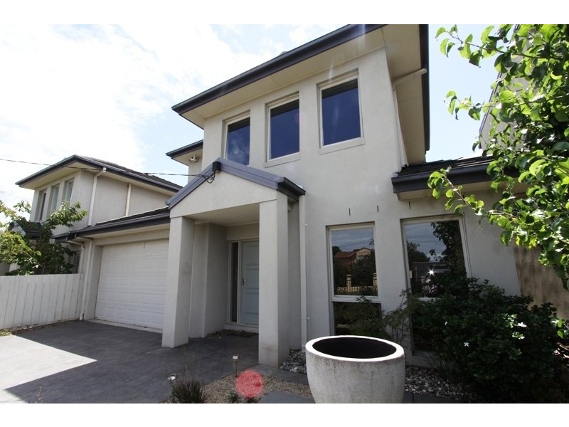 153  Ludstone Street, Hampton VIC 3188