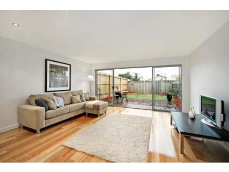 34B Cedar Street, Caulfield South VIC 3162