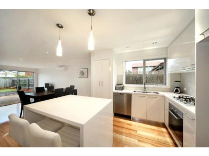 34B Cedar Street, Caulfield South VIC 3162