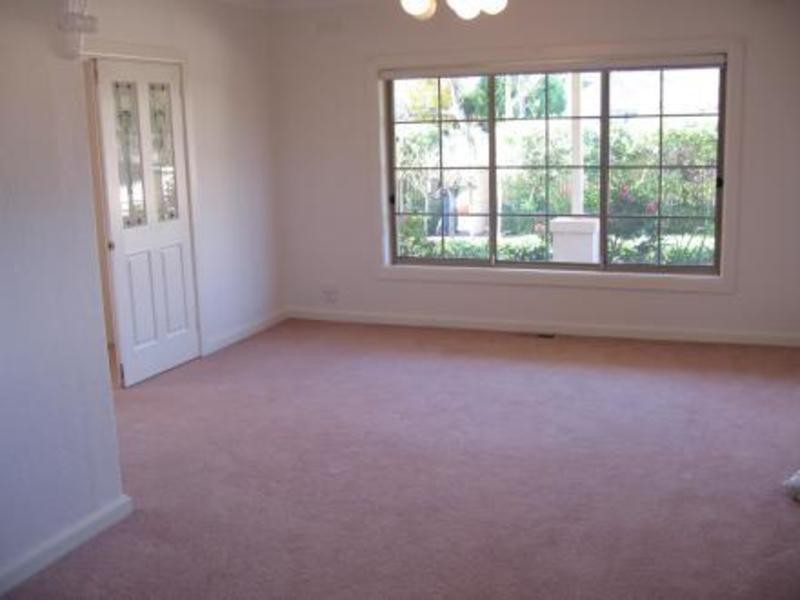 1/11 Francesco Street, Bentleigh East VIC 3165